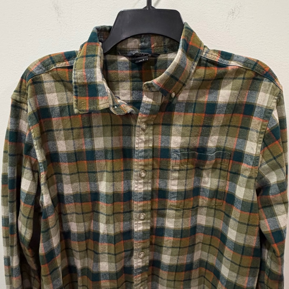 ✅ 5/$25 Eddie Bauer Large cotton Button down Shirt Green Plaid flannel casual